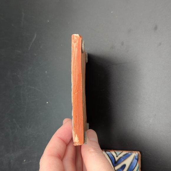 Hand painted terra Cotta set of two Moroccan tile coasters - Picture 8 of 8